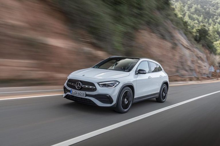 MERCEDES GLA a noleggio a lungo termine