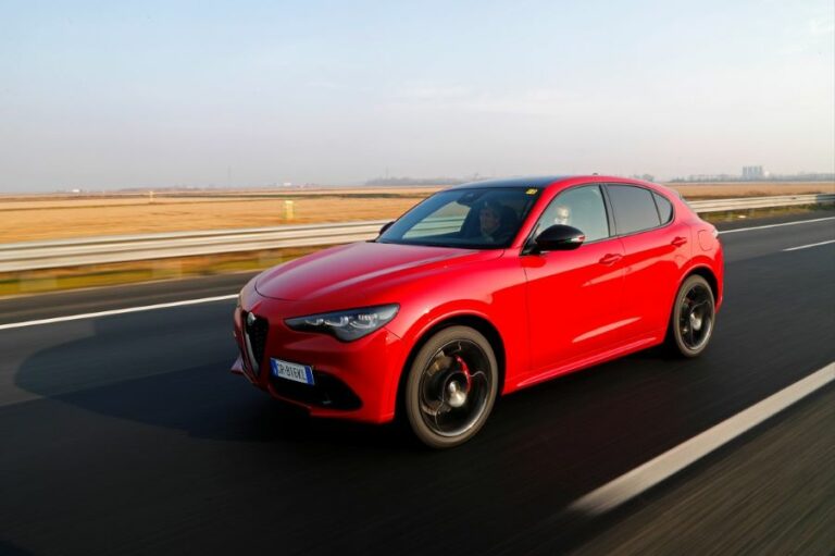 ALFA ROMEO STELVIO a noleggio a lungo termine