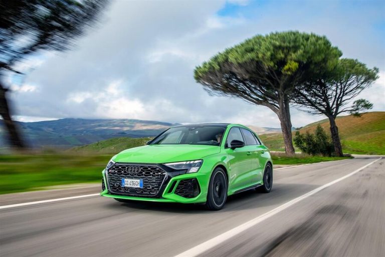 AUDI RS 3 SPORTBACK a noleggio a lungo termine