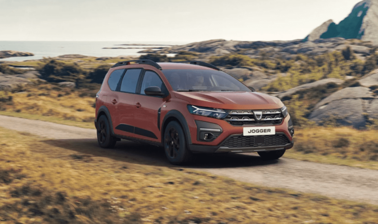 DACIA JOGGER (7 posti) a noleggio a lungo termine