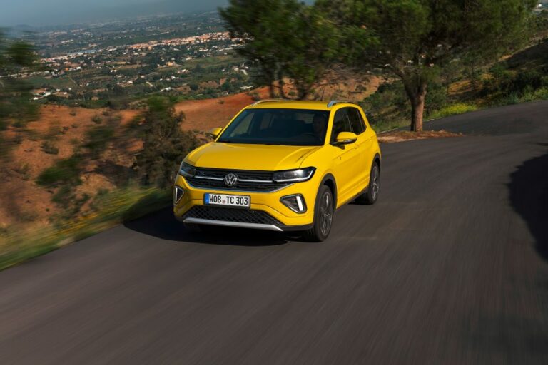 VOLKSWAGEN T-CROSS a noleggio a lungo termine